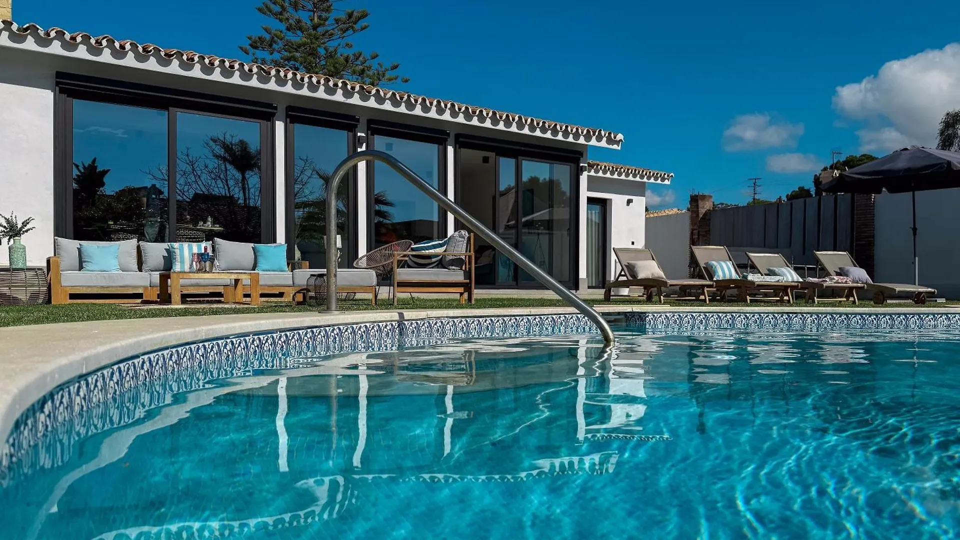 Villa O Son Do Ar Estepona Spain