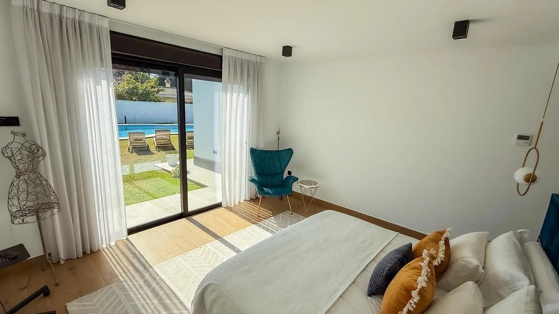 Villa O Son Do Ar Estepona Spain